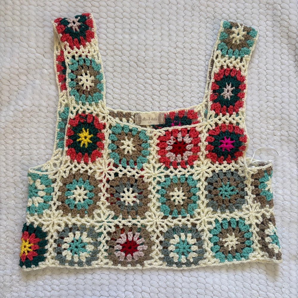 Altar’d state Handmade Crochet Square Tank Top in Cream, Teal & Coral
